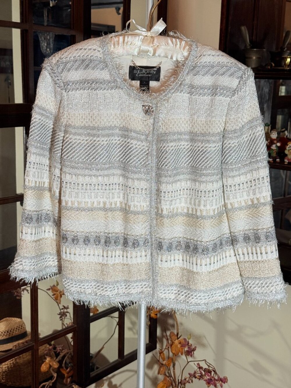 St. John Couture Tweed Jacket Cream/Gray with Sparkling Silver Threading Size 10